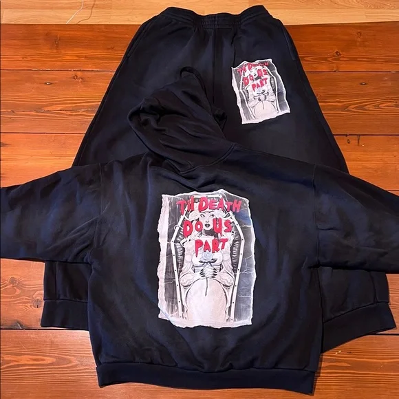 Boys Lie - Til Death Do Us Part - Coord Hoodie & Joggers Black - Size M/L & L - Picture 3 of 14